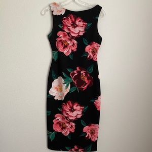 Size 4 - Premier Amour - Black Floral Bodycon Dress